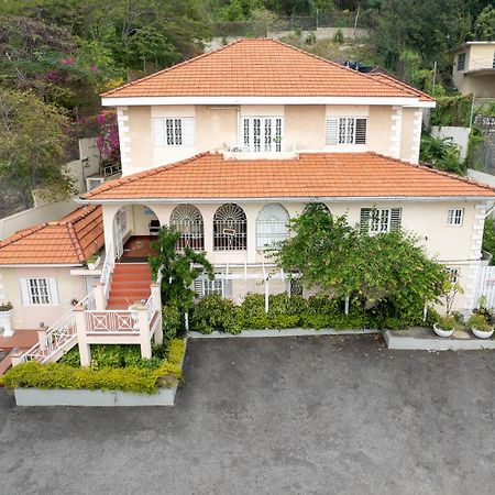 Jasmine Inn Кингстон Экстерьер фото