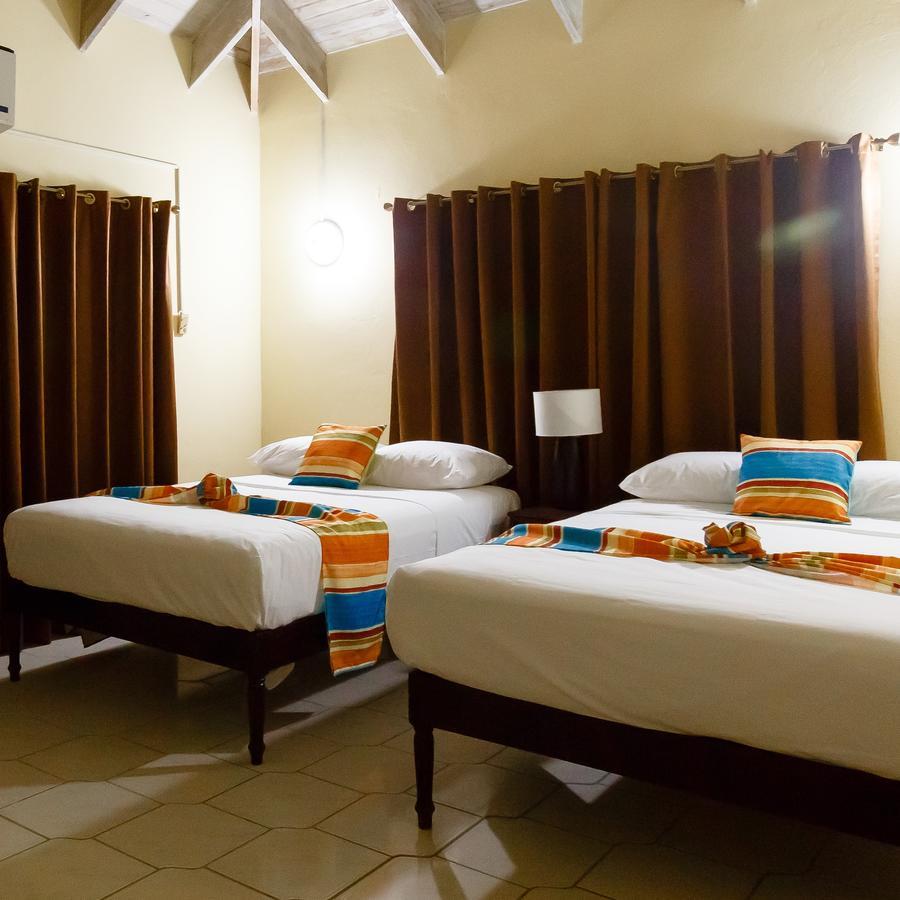 Jasmine Inn Кингстон Экстерьер фото