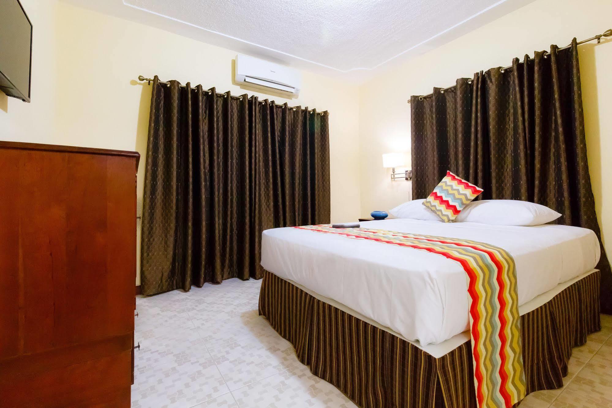 Jasmine Inn Кингстон Экстерьер фото